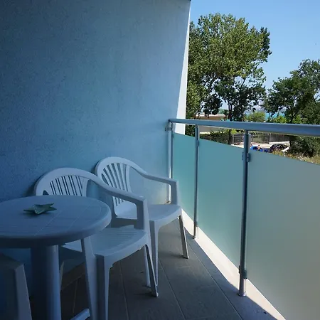 Apartament In Black Sea Star Complex