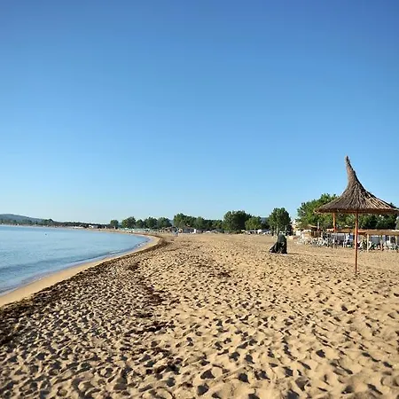 Apartament In Black Sea Star Complex