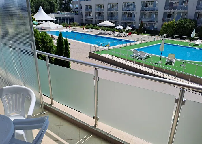 In Black Sea Star Complex Apartman *