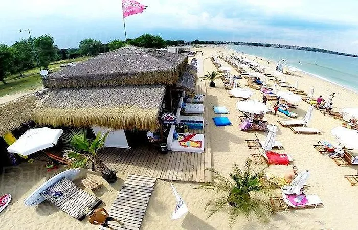 In Black Sea Star Complex Apartman *