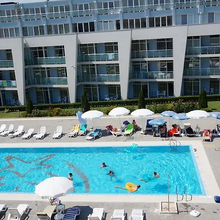 Apartament In Black Sea Star Complex