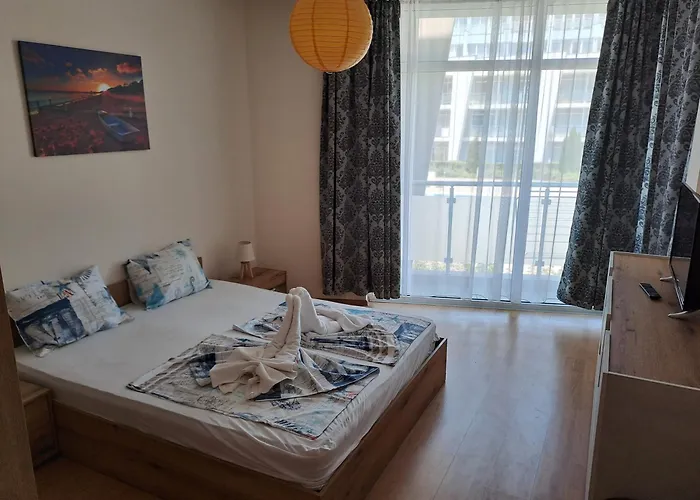 Apartman In Black Sea Star Complex *