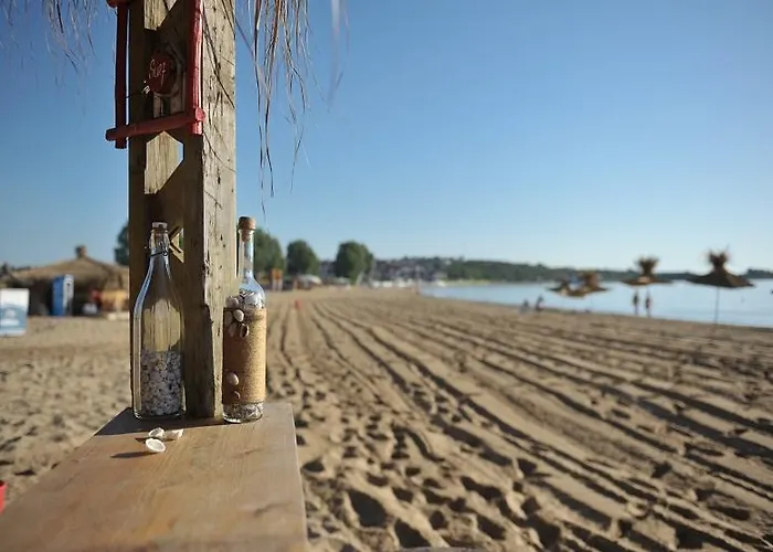 In Black Sea Star Complex Apartman